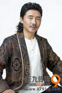 容中尔甲