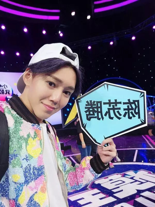 7a406b02e94048c180a9abf6d3c4602f.jpg