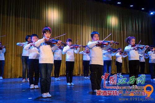 音乐剧点亮南昌市少年宫迎新年演出[图]